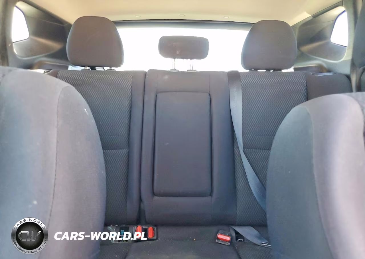 2019 Nissan Rogue Sport S VIN:JN1BJ1CP0KW229138 - 10