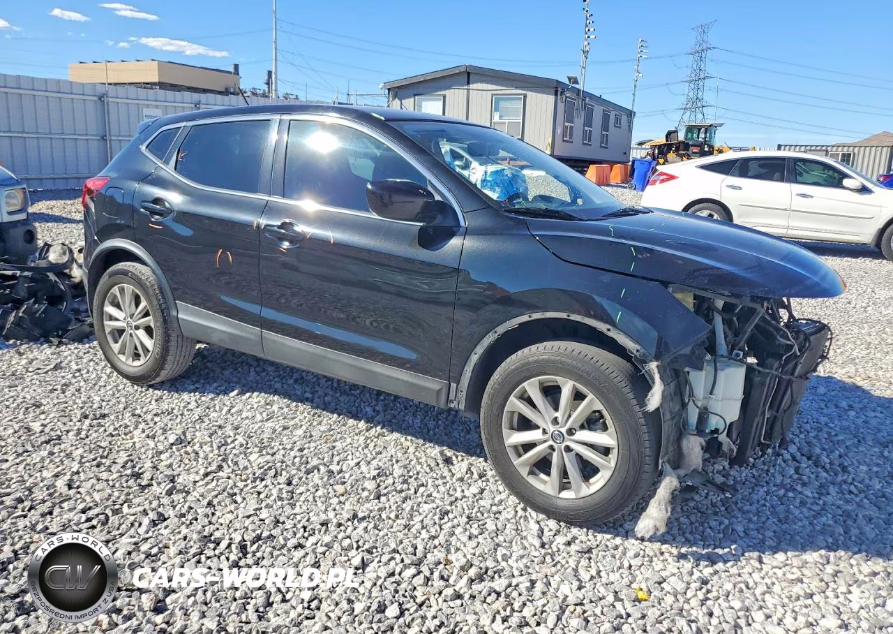 2019 Nissan Rogue Sport S VIN:JN1BJ1CP0KW229138 - 4