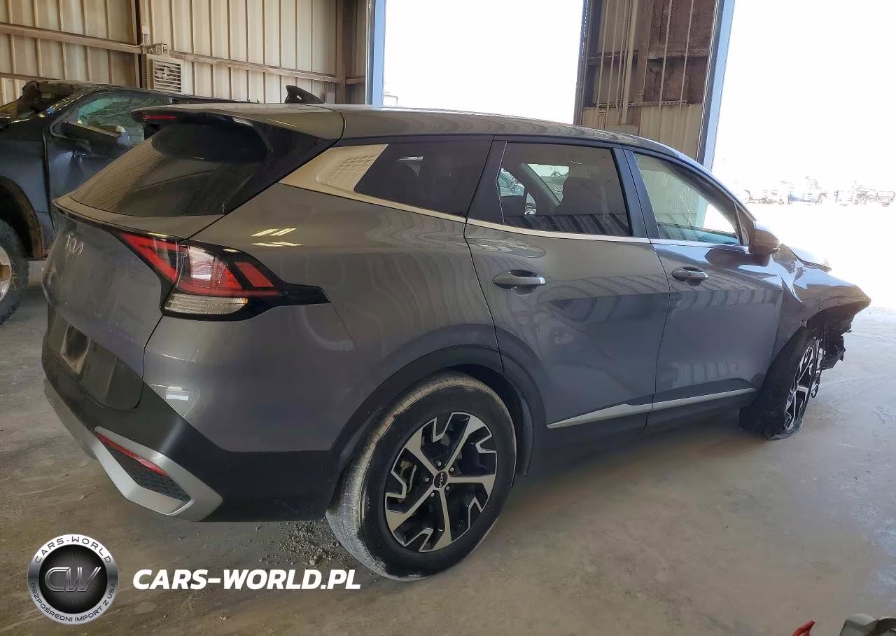 2023 Kia Sportage Ex VIN:5XYK33AF7PG112416 - 3