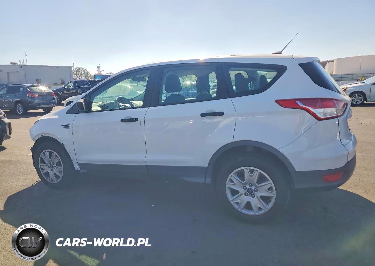 2015 Ford Escape S VIN:1FMCU0F72FUC13034 - 2