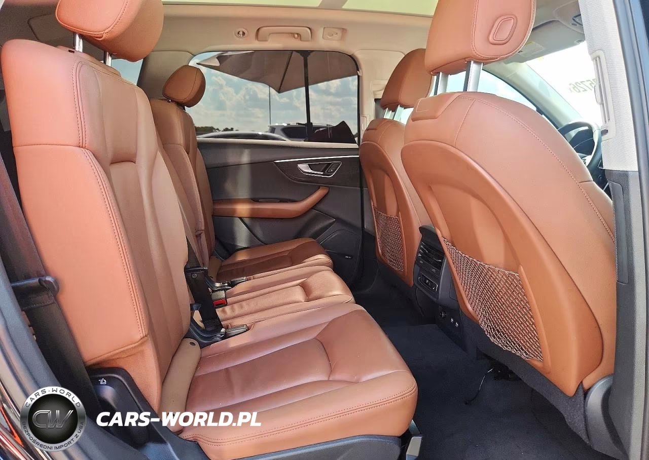 2020 Audi Q7 Premium Plus VIN:WA1LXAF76LD012230 - 11