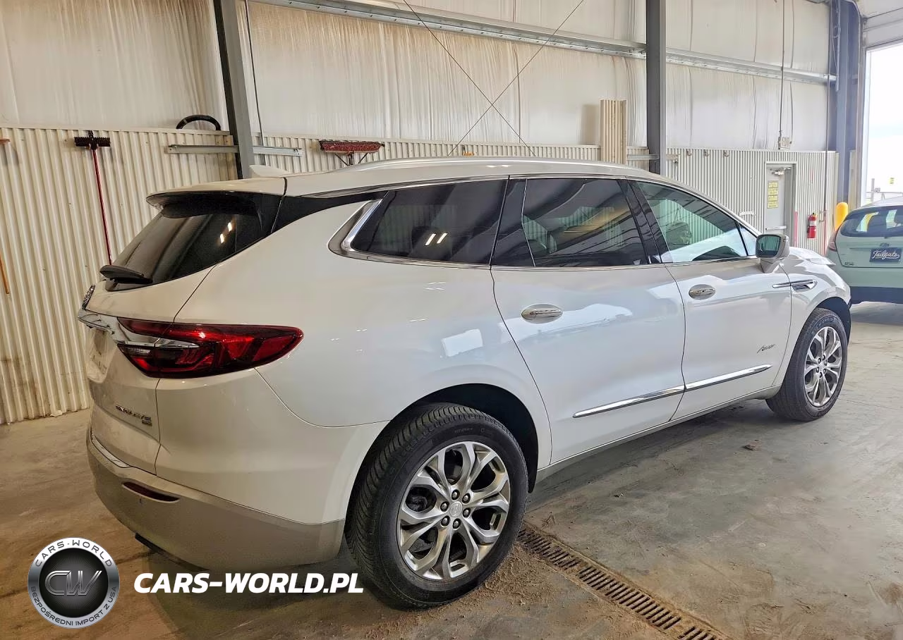 2018 Buick Enclave Avenir VIN:5GAEVCKW3JJ177004 - 3