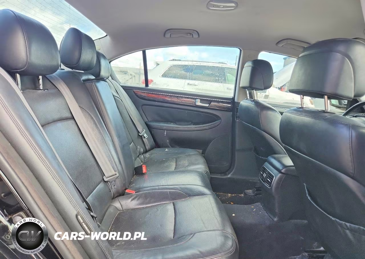 2013 Hyundai Genesis 3.8L VIN:KMHGC4DDXDU230262 - 10