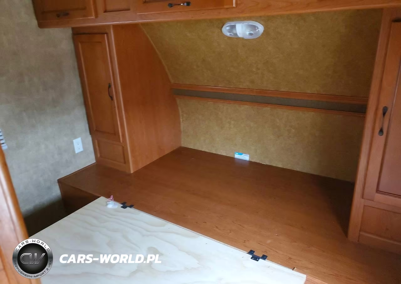 2012 Forest River Grey Wolf Camper VIN:4X4TCKD25CK016337 - 5