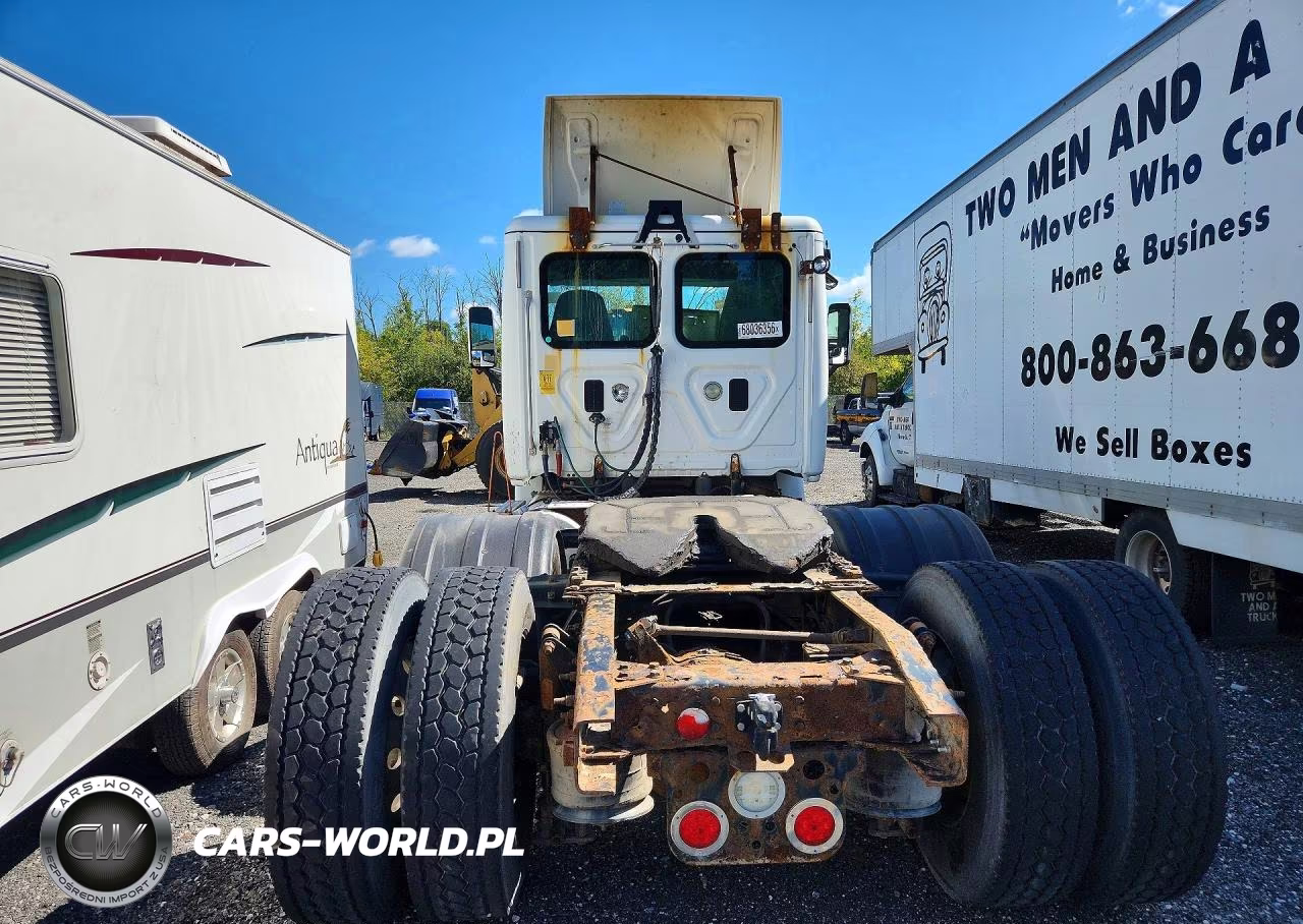 2016 Freightliner Cascadia 113 VIN:1FUJGBDV7GLBW4500 - 6