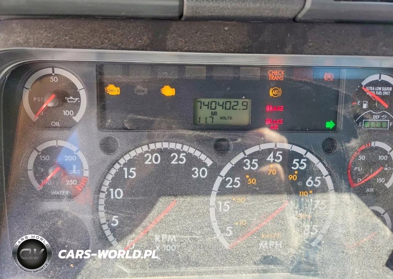 2016 Freightliner Cascadia 113 VIN:1FUJGBDV7GLBW4500 - 9