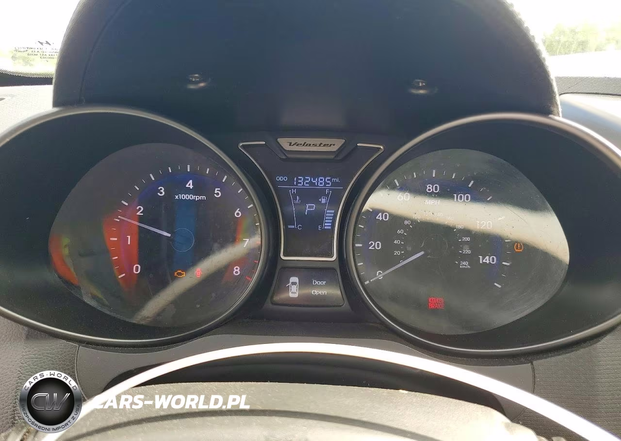 2013 Hyundai Veloster Turbo VIN:KMHTC6AEXDU110064 - 9