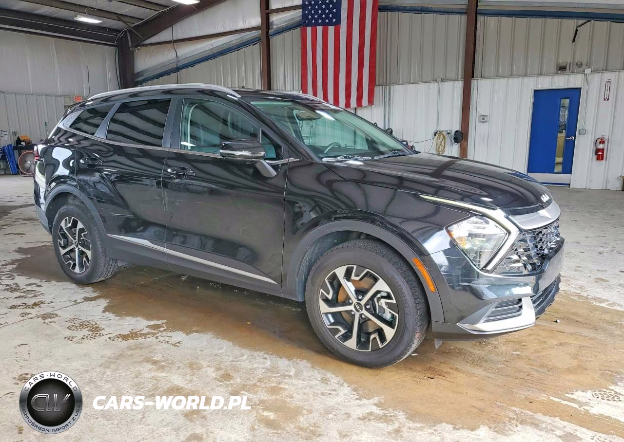 2023 Kia Sportage Ex VIN:KNDPVCAG8P7118070 - 4