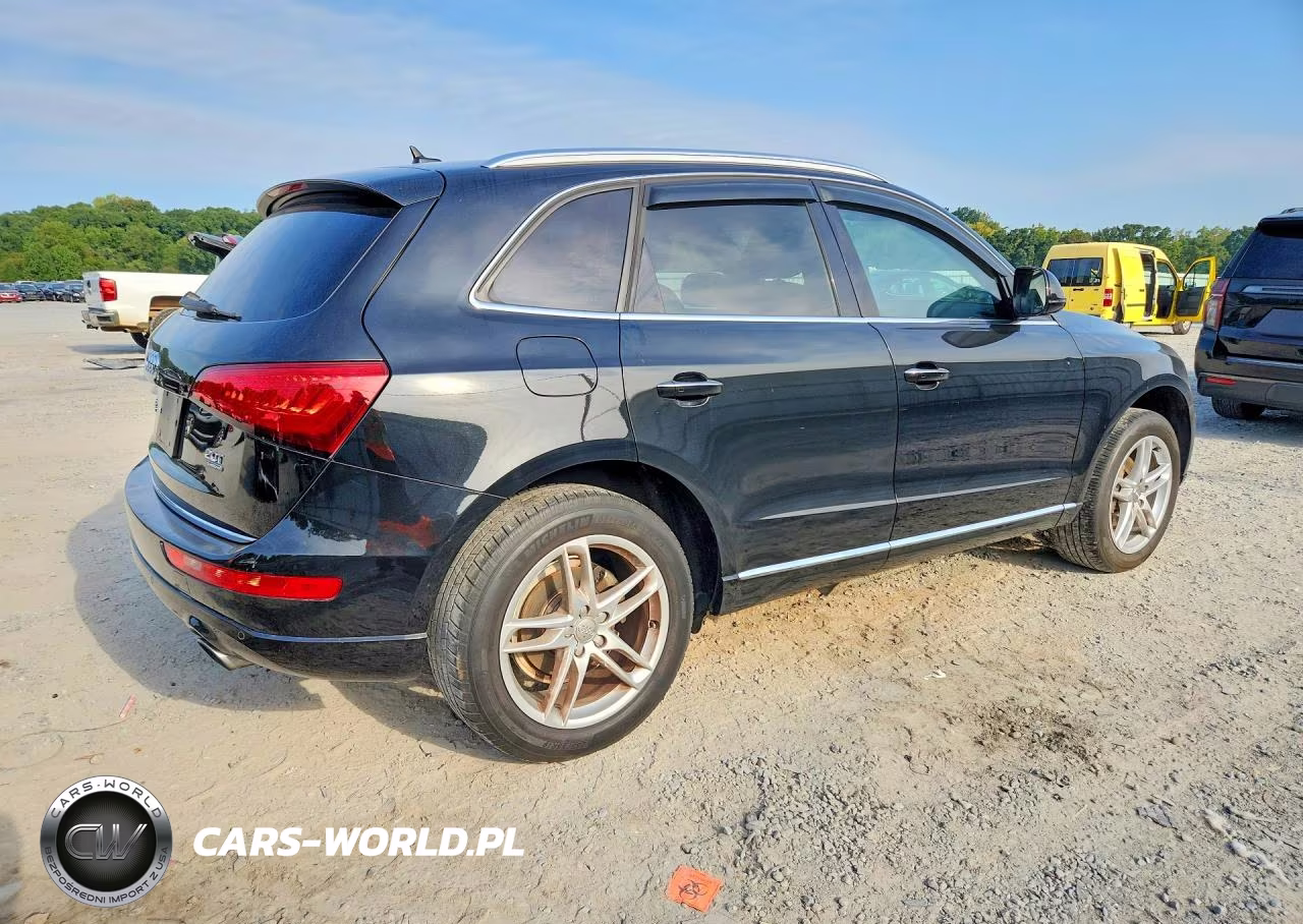 2016 Audi Q5 Premium Plus VIN:WA1L2AFP0GA004923 - 3