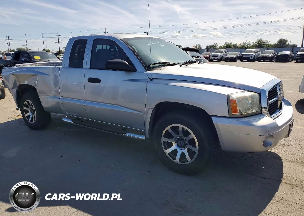 2007 Dodge Dakota Slt VIN:1D7HE42K97S122693 - 4