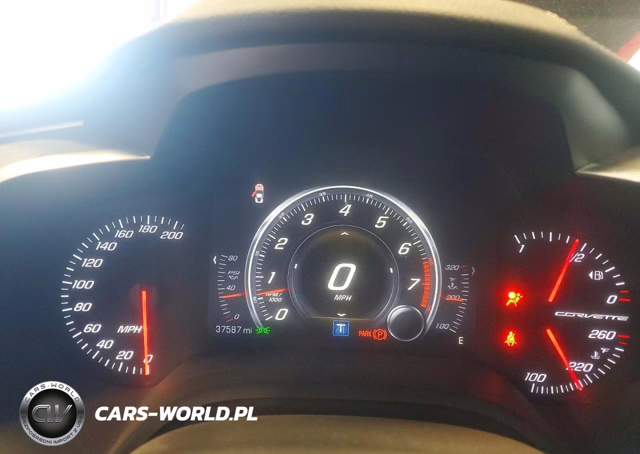 2015 Chevrolet Corvette Stingray 1Lt VIN:1G1YA2D79F5121231 - 9
