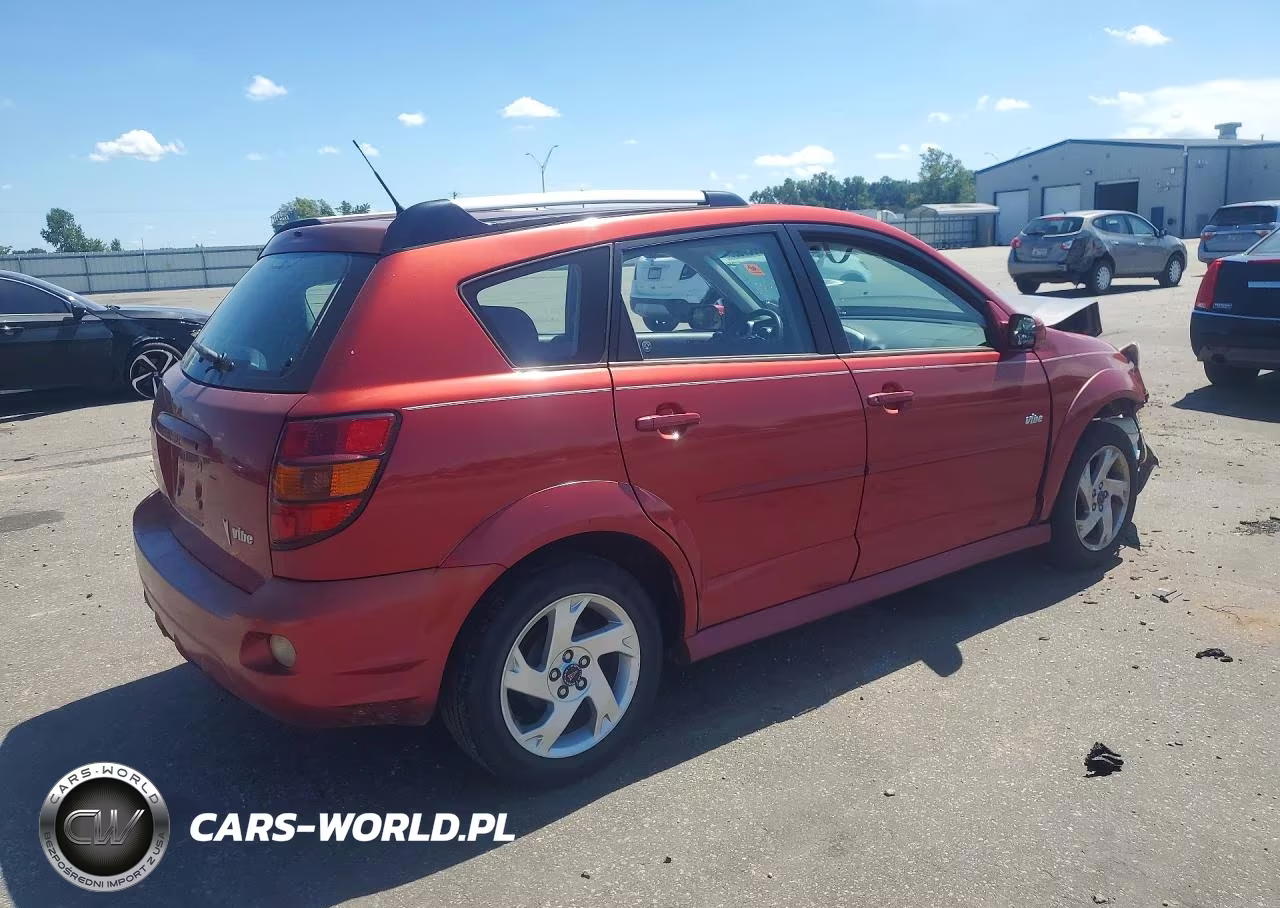 2008 Pontiac Vibe VIN:5Y2SL65898Z418033 - 3