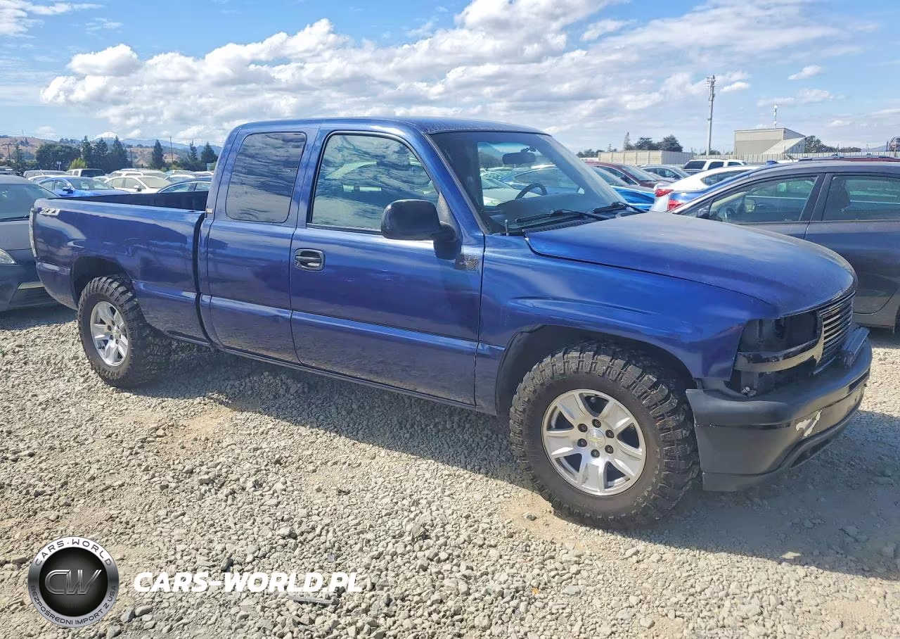 2001 Chevrolet Silverado C1500 VIN:2GCEC19W811158084 - 4