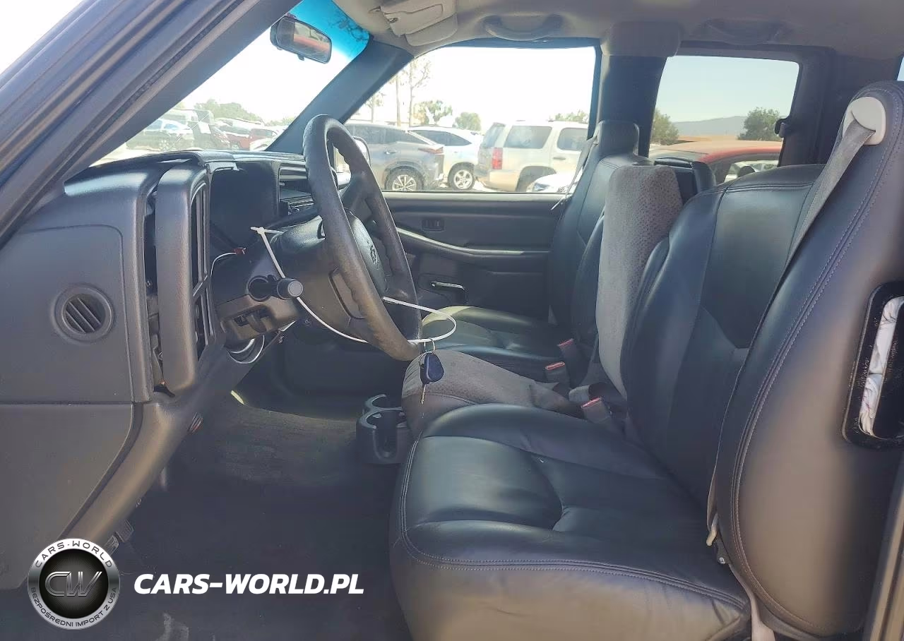 2001 Chevrolet Silverado C1500 VIN:2GCEC19W811158084 - 7