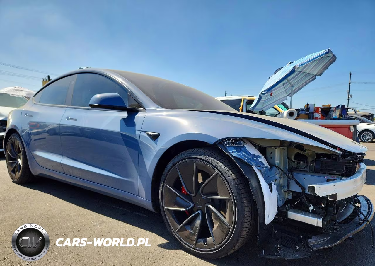2026 Tesla Model 3 VIN:5YJ3E1ET9TF204549 - 4