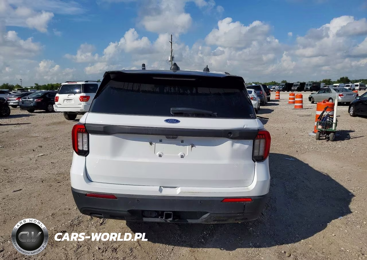 2025 Ford Explorer Police Interceptor VIN:1FM5K8AW3SGA86296 - 6
