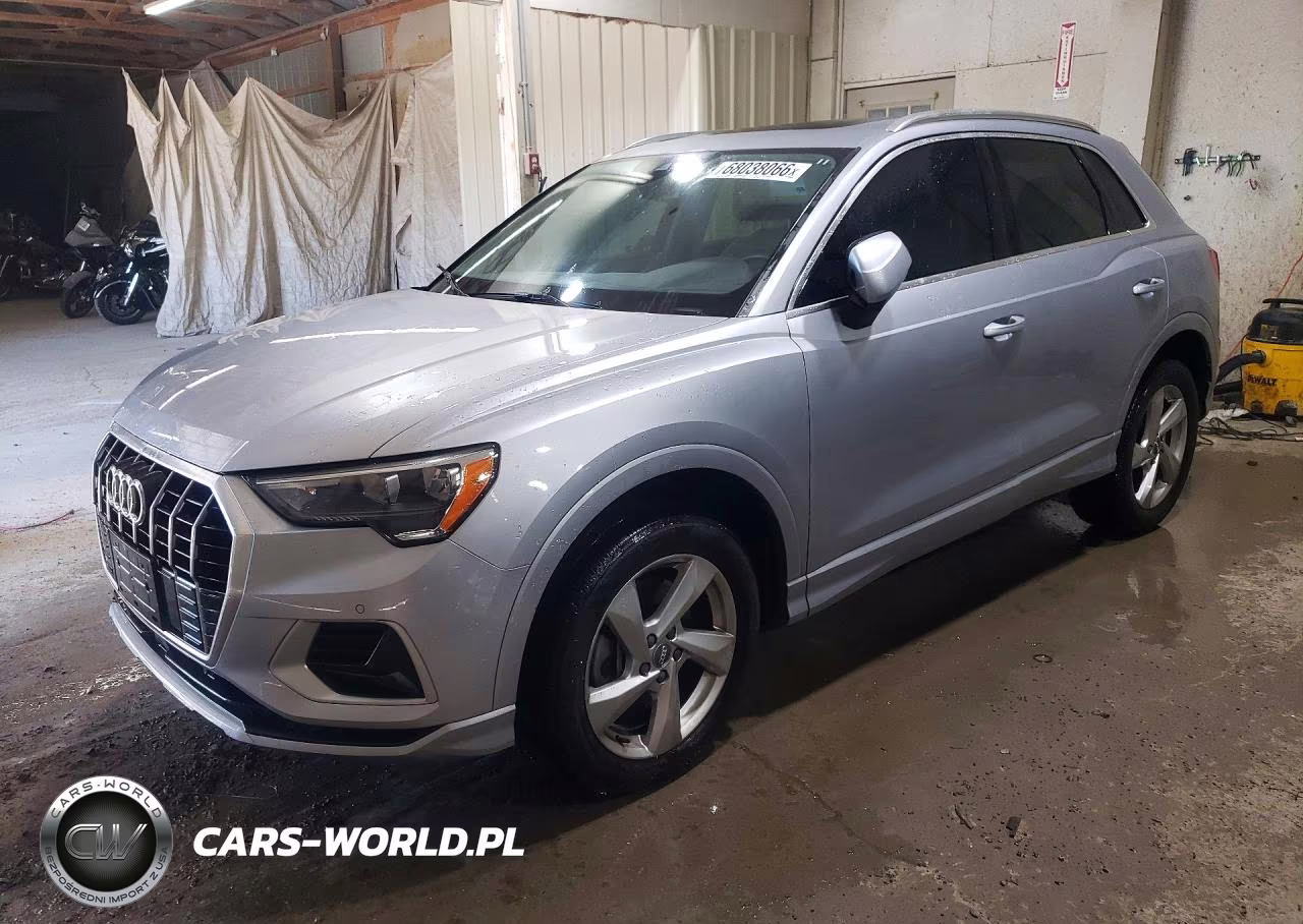 2020 Audi Q3 Premium