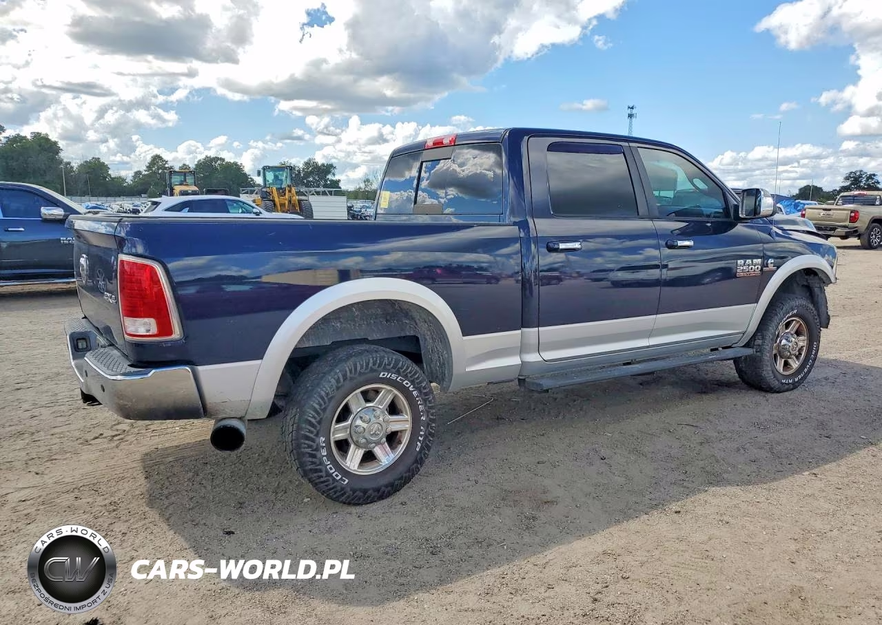 2013 Ram 2500 Laramie VIN:3C6UR5FLXDG512637 - 3