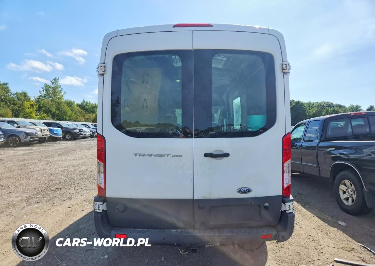 2017 Ford Transit T-250 VIN:1FTYR2CM1HKA00589 - 6