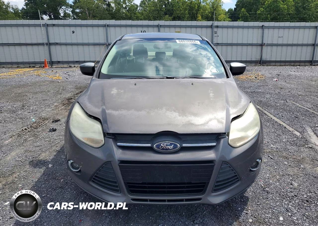 2012 Ford Focus Se VIN:1FAHP3F22CL187789 - 5