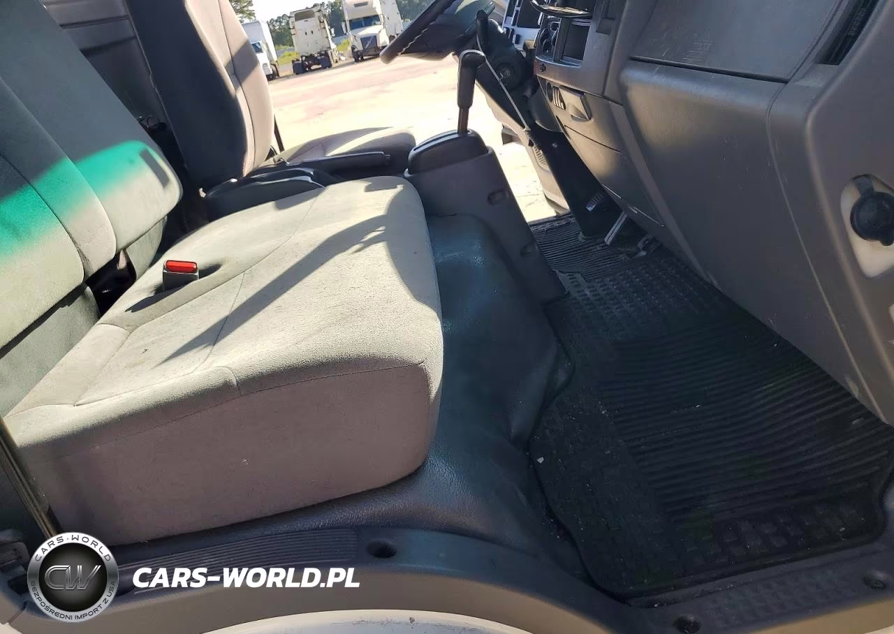 2019 Isuzu Npr Hd Delivery Truck VIN:54DC4W1C6KS814122 - 10