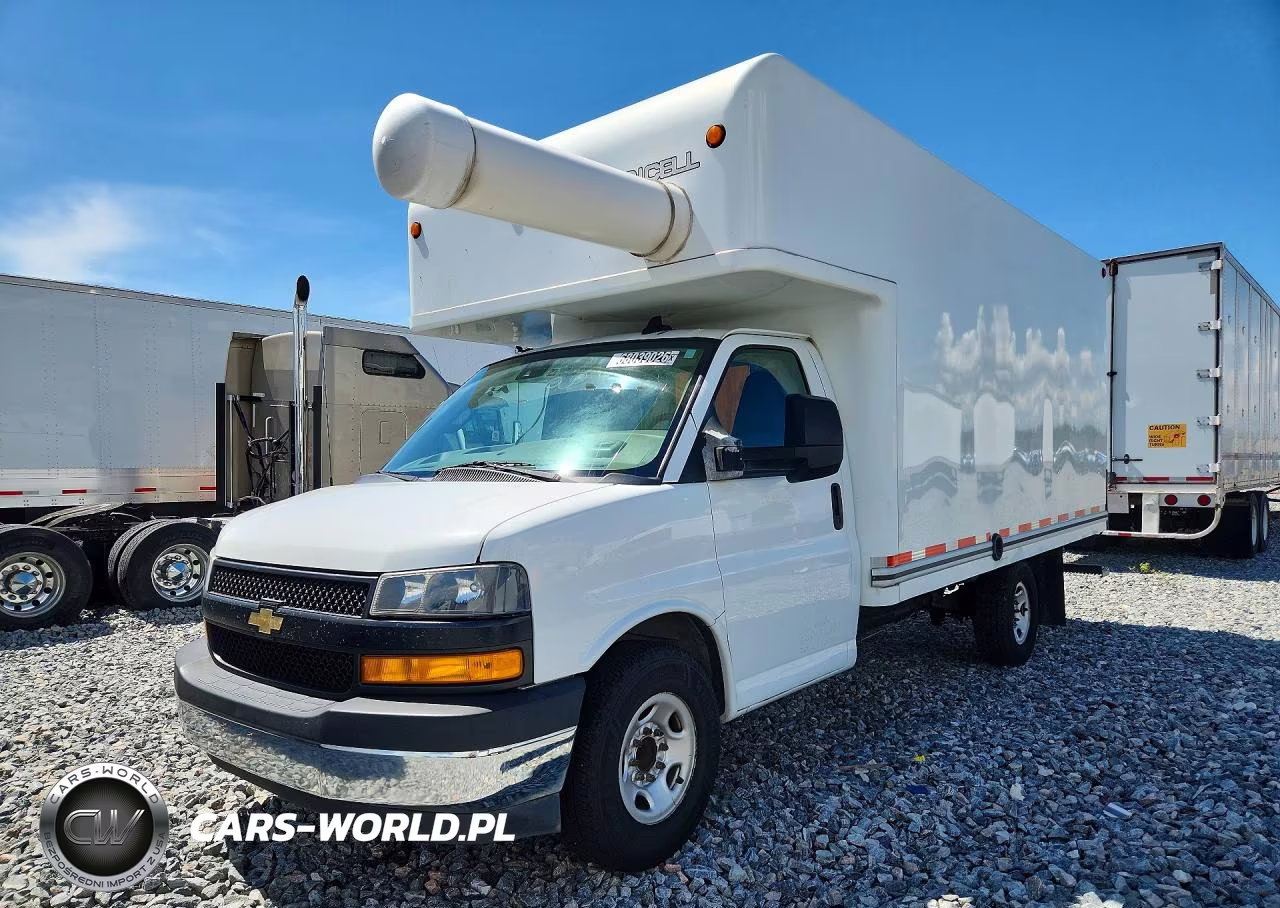 2021 Chevrolet Express Box Truck – zdjęcie 1 z 13