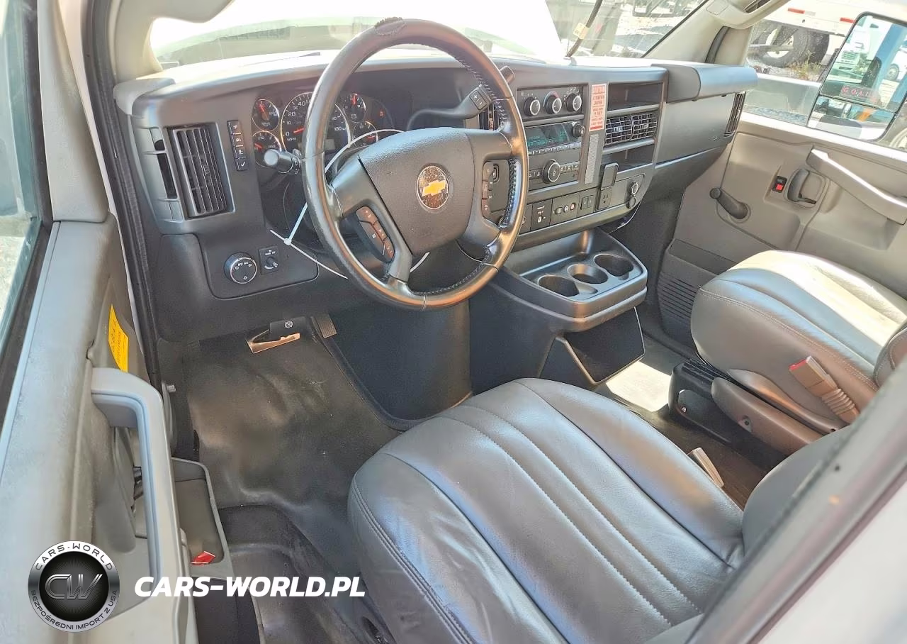 2021 Chevrolet Express Box Truck VIN:1GB0GSF71M1234048 - 8