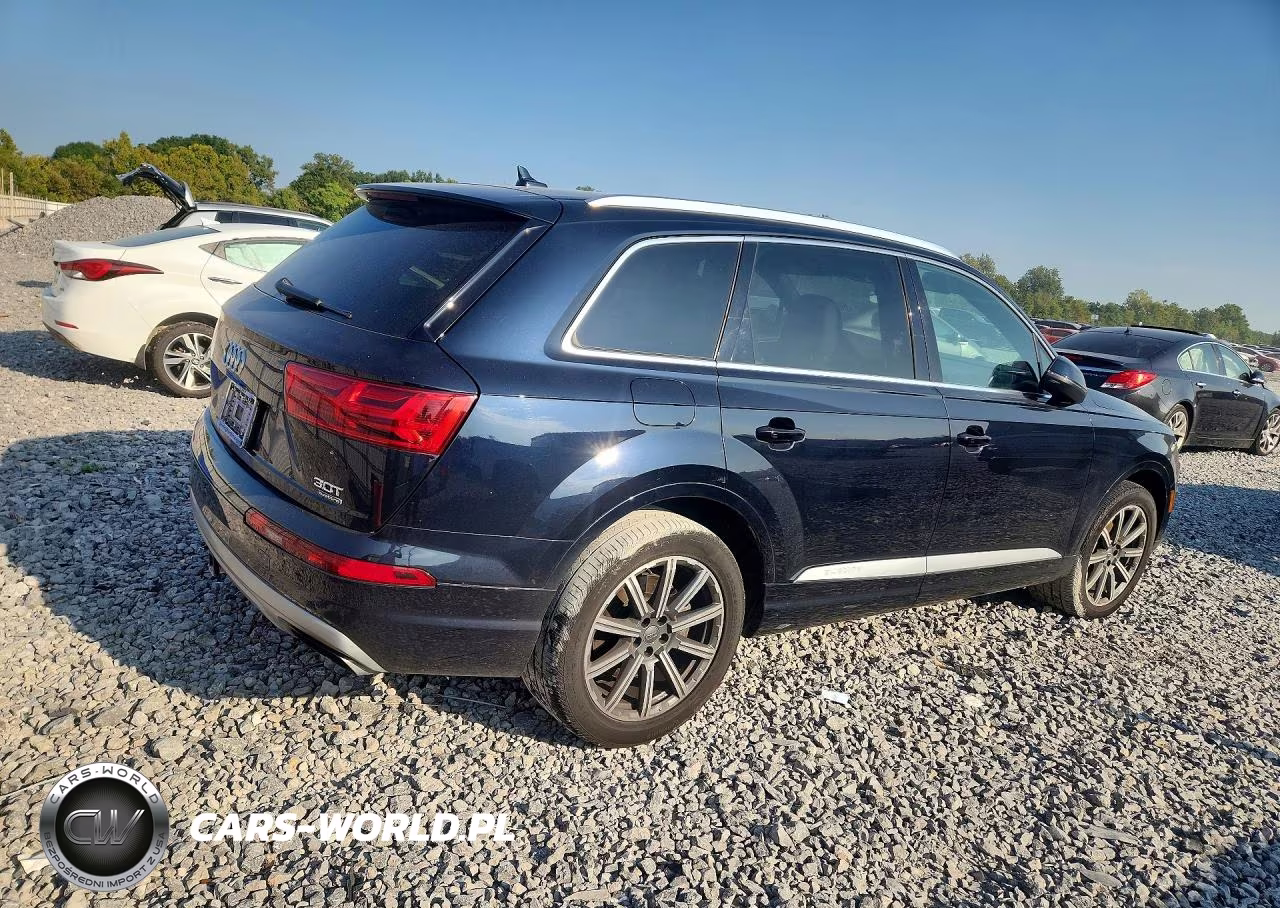2017 Audi Q7 Premium Plus VIN:WA1LAAF70HD036239 - 3