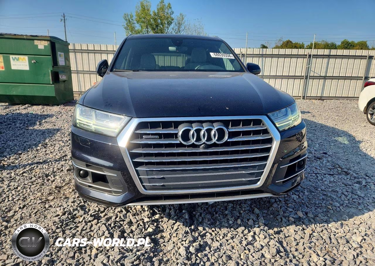 2017 Audi Q7 Premium Plus VIN:WA1LAAF70HD036239 - 5