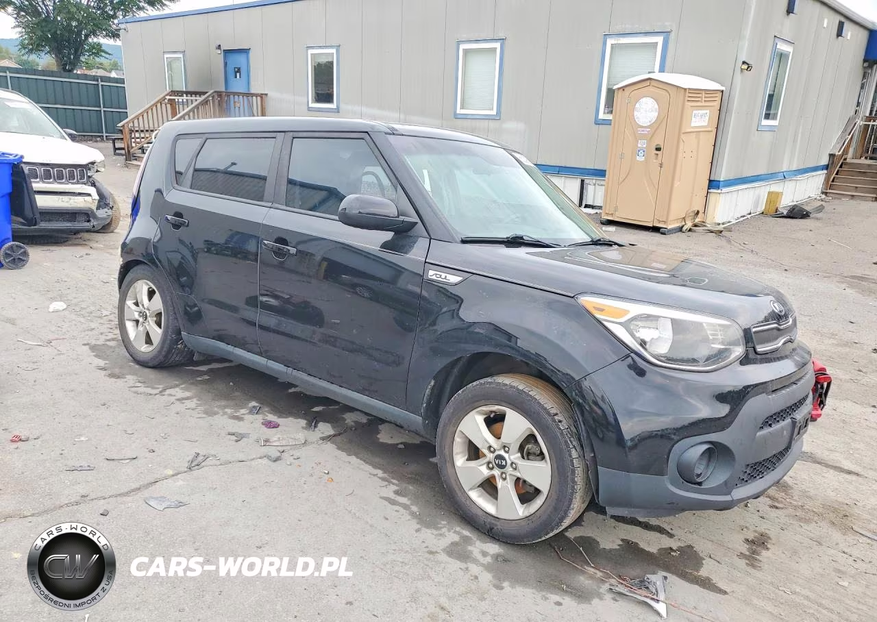 2018 Kia Soul Base VIN:KNDJN2A29J7626978 - 4