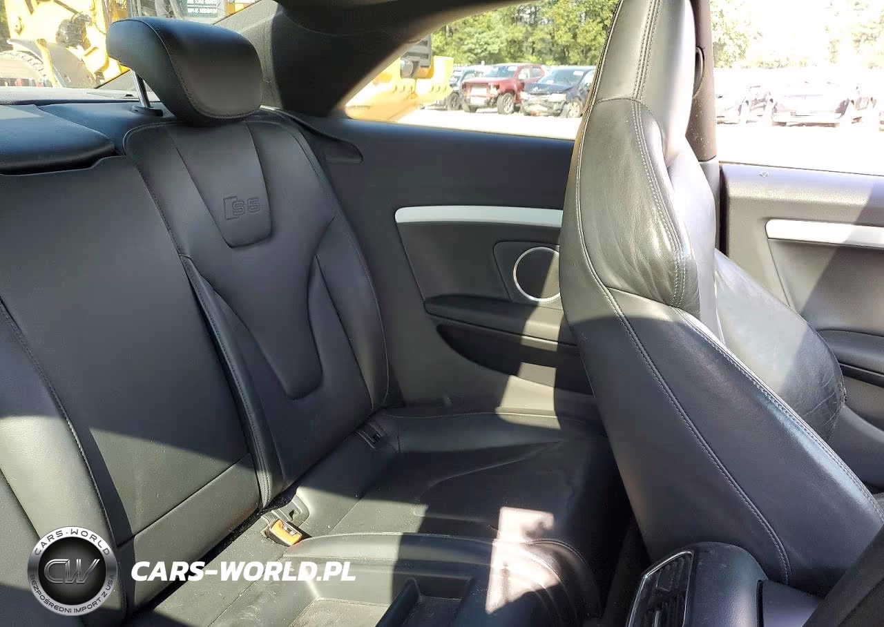 2010 Audi S5 Prestige VIN:WAU3VAFR7AA031202 - 10