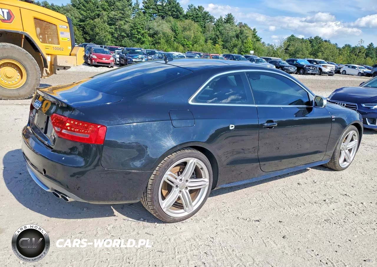 2010 Audi S5 Prestige VIN:WAU3VAFR7AA031202 - 3