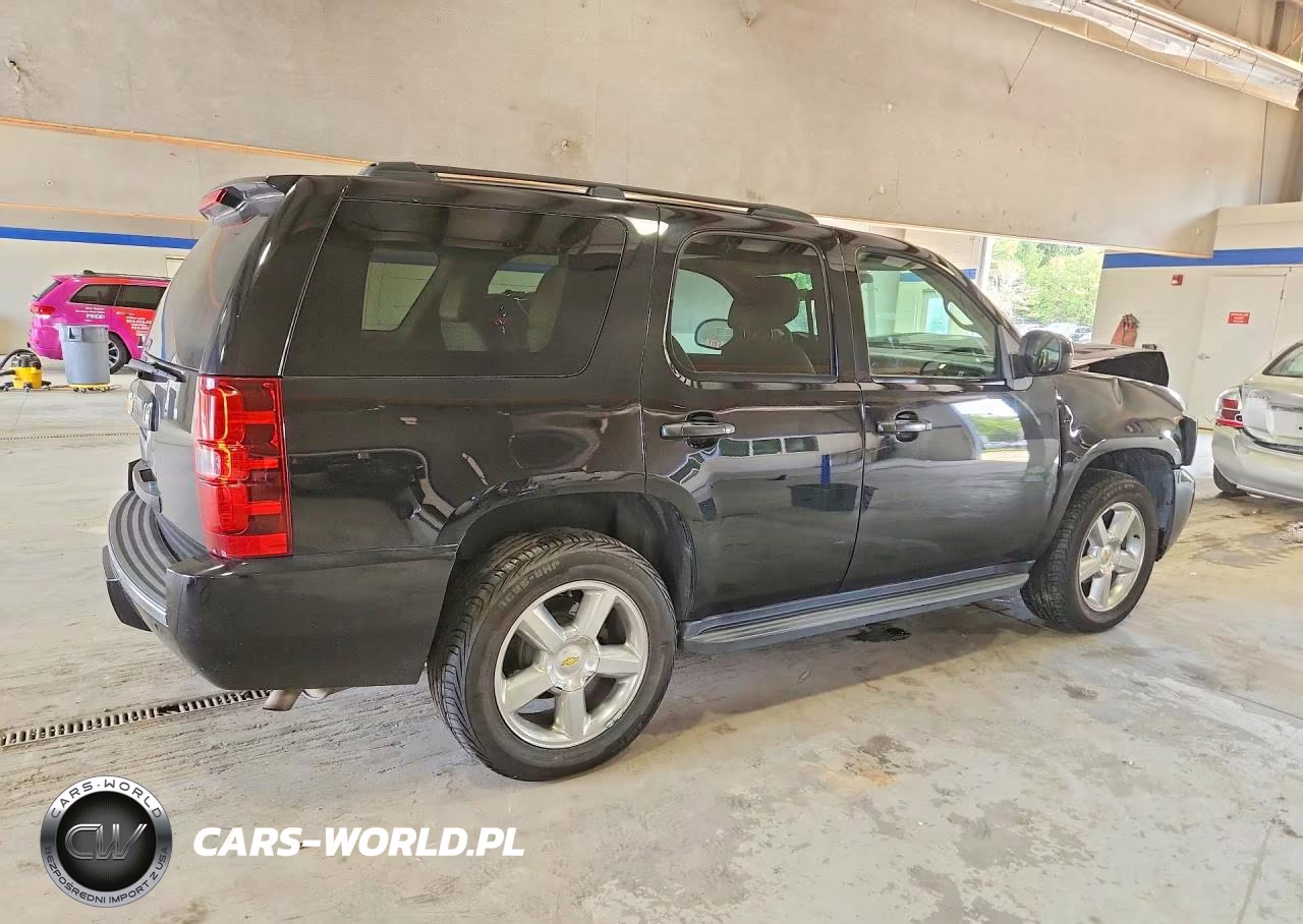 2013 Chevrolet Tahoe K1500 Ltz VIN:1GNSKCE01DR162077 - 3