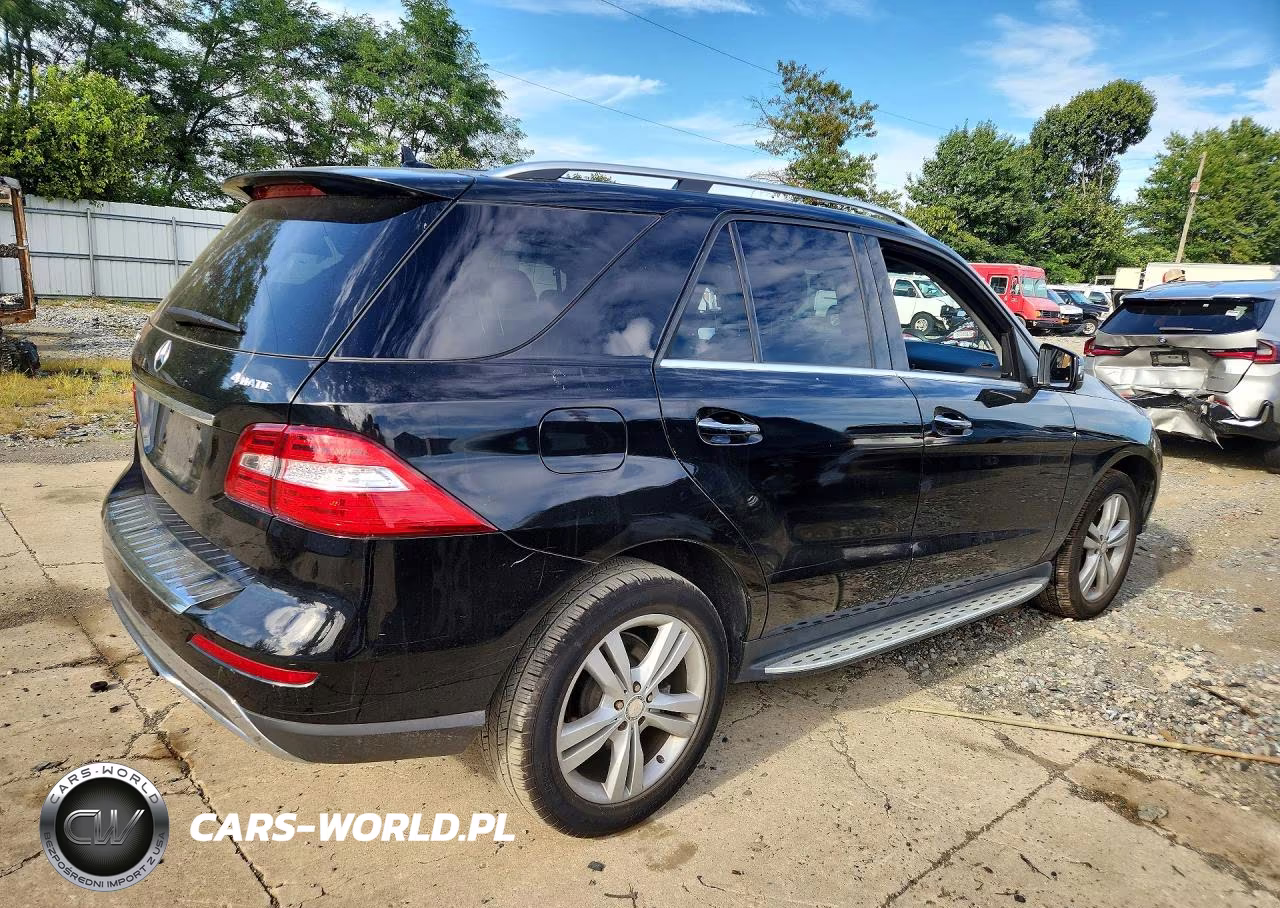 2015 Mercedes-Benz Ml 350 4Matic VIN:4JGDA5HB7FA613393 - 3