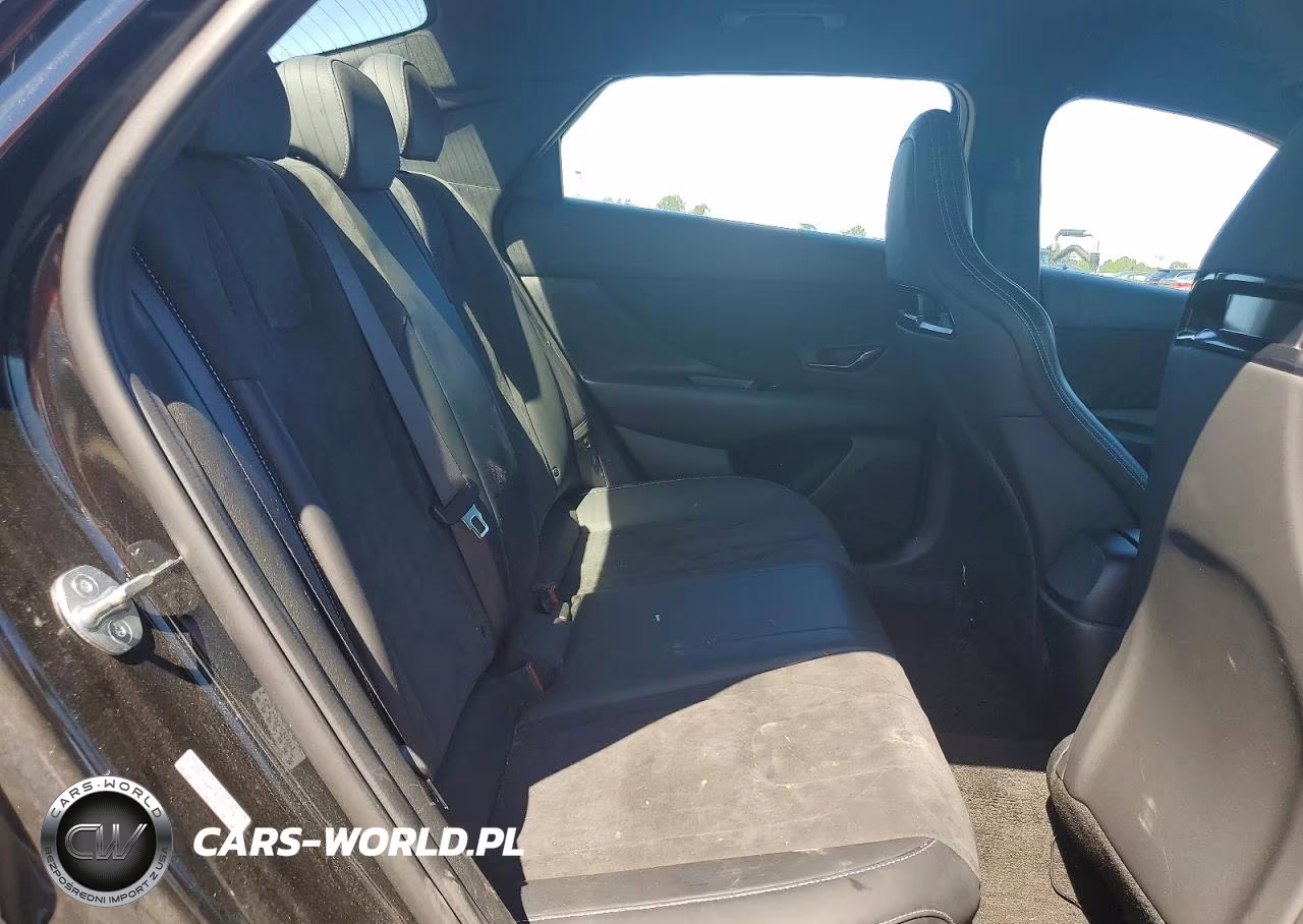 2023 Hyundai Elantra N Base VIN:KMHLW4AK7PU013376 - 10