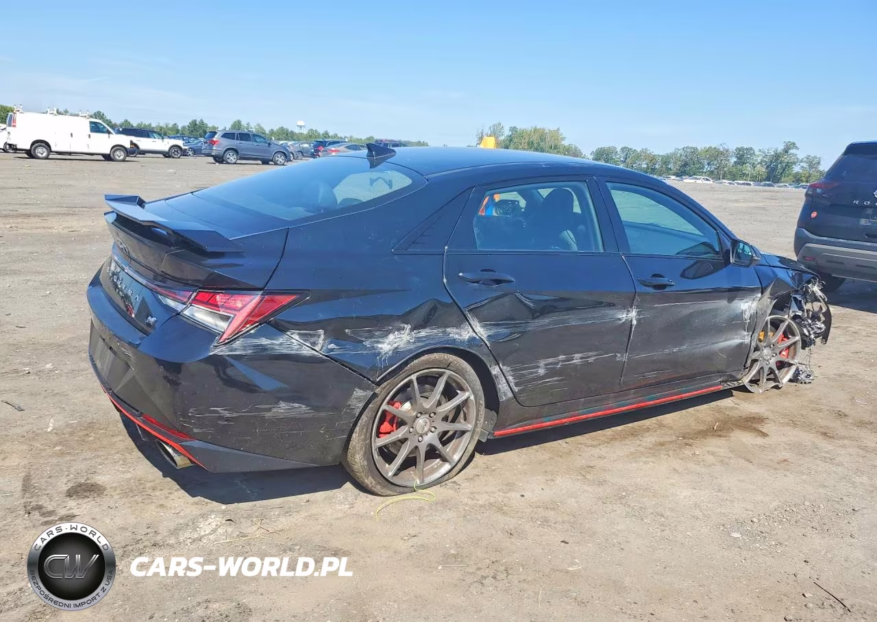 2023 Hyundai Elantra N Base VIN:KMHLW4AK7PU013376 - 3