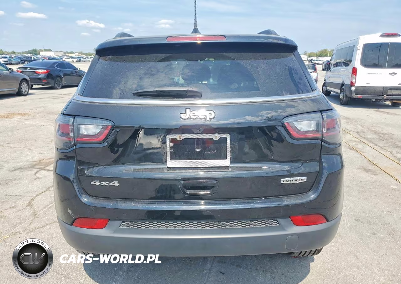 2022 Jeep Compass Latitude Lux VIN:3C4NJDFB0NT183123 - 6