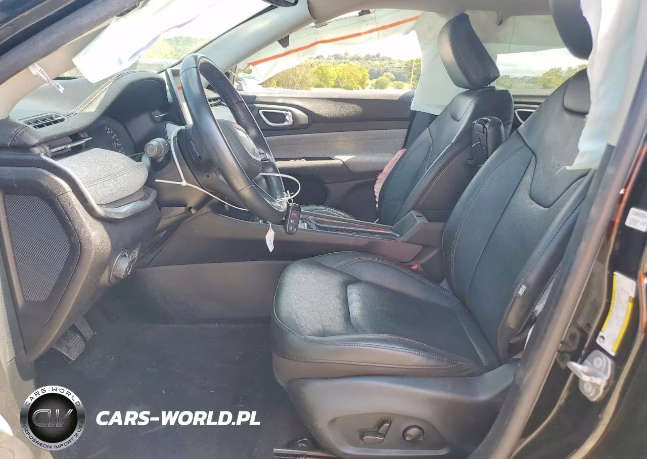 2022 Jeep Compass Latitude Lux VIN:3C4NJDFB0NT183123 - 7