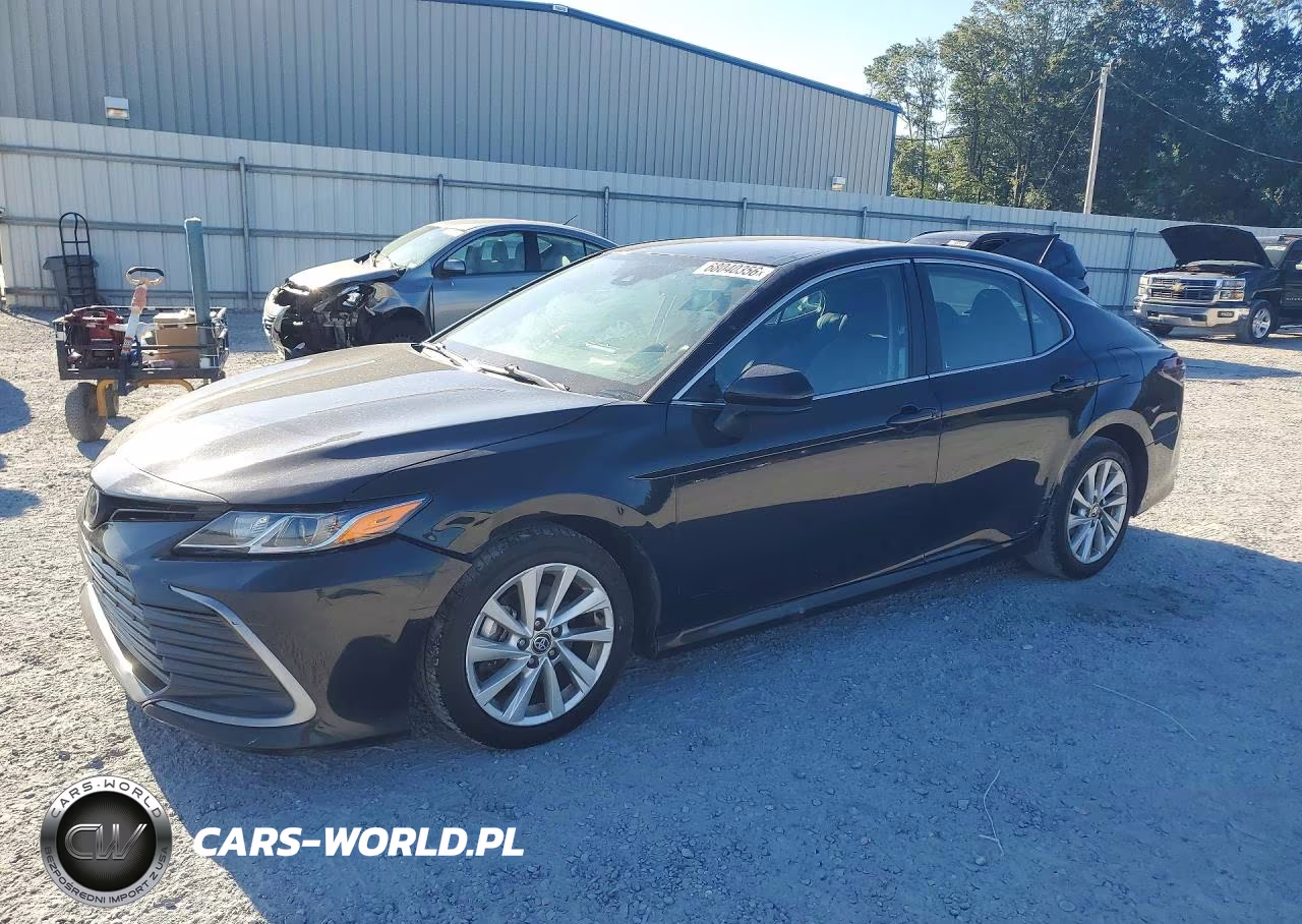 2023 Toyota Camry Le