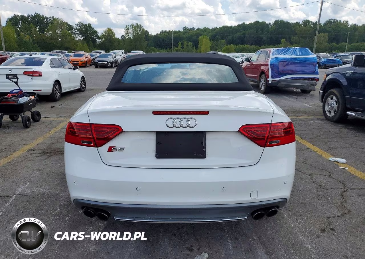 2013 Audi S5 Premium Plus VIN:WAUCGAFH4DN000228 - 6