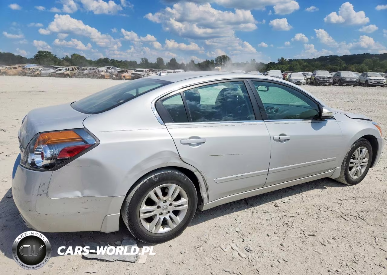 2011 Nissan Altima 2.5 VIN:1N4AL2AP1BN515541 - 3