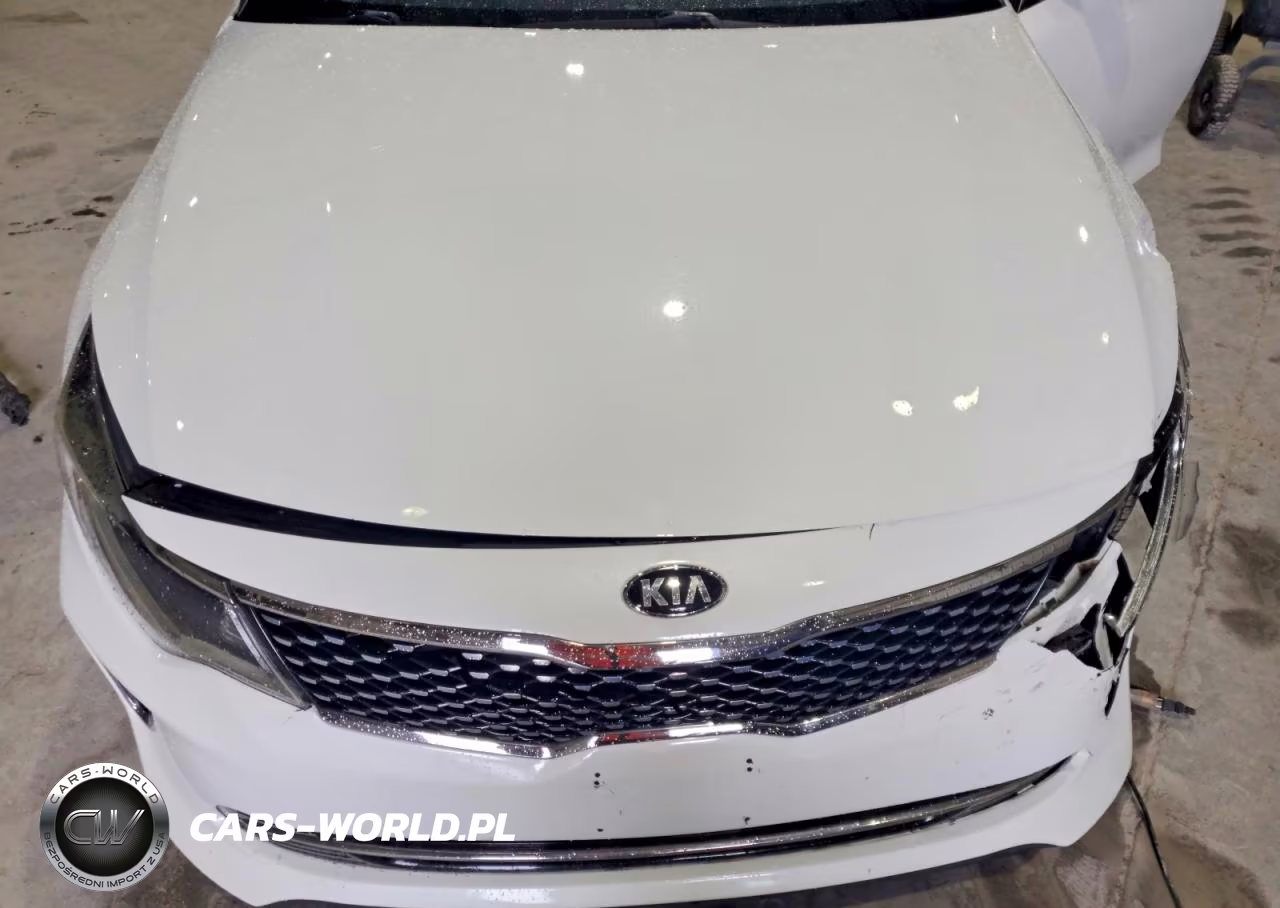 2018 Kia Optima S VIN:5XXGT4L31JG242153 - 11
