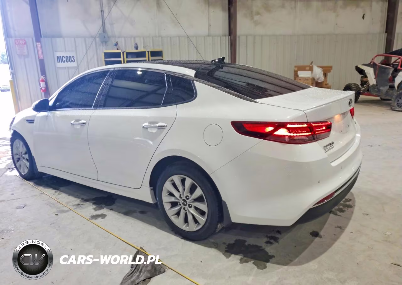 2018 Kia Optima S VIN:5XXGT4L31JG242153 - 2