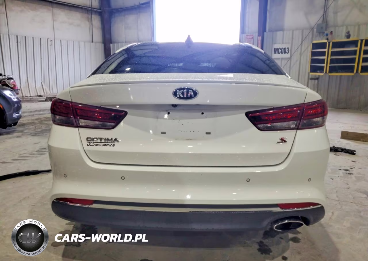 2018 Kia Optima S VIN:5XXGT4L31JG242153 - 6