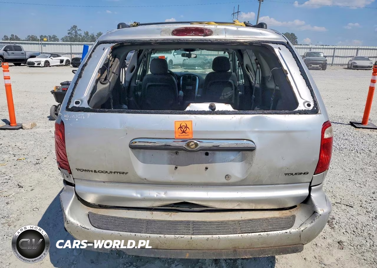 2005 Chrysler Town And Country Touring VIN:2C4GP54L25R571921 - 6