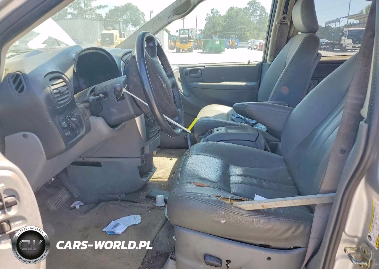 2005 Chrysler Town And Country Touring VIN:2C4GP54L25R571921 - 7
