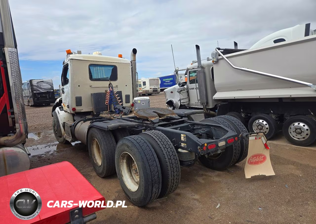 2020 Peterbilt 567 Semi Truck VIN:1XPCDP0X5LD645374 - 2
