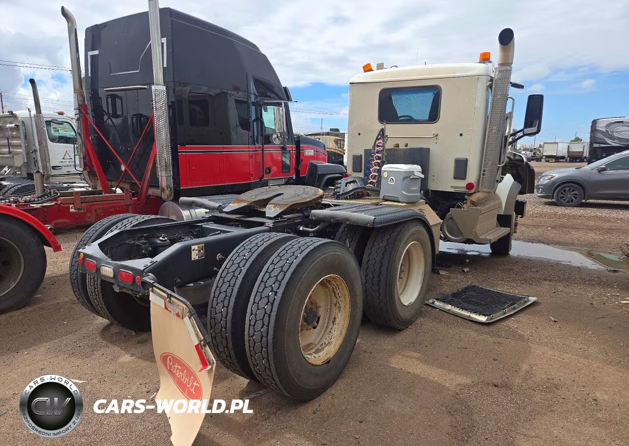 2020 Peterbilt 567 Semi Truck VIN:1XPCDP0X5LD645374 - 3