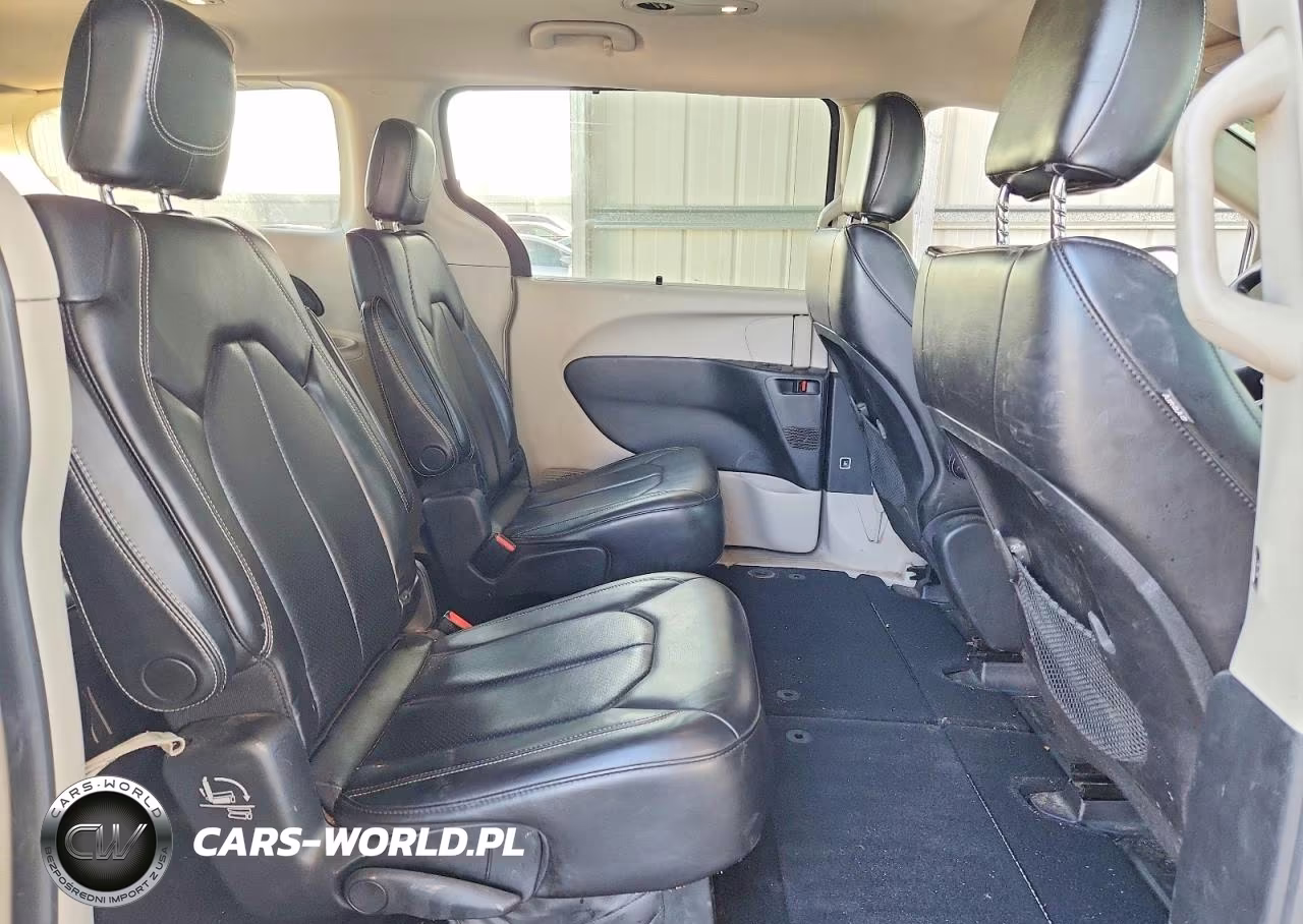 2020 Chrysler Voyager Lxi VIN:2C4RC1DG9LR262122 - 11