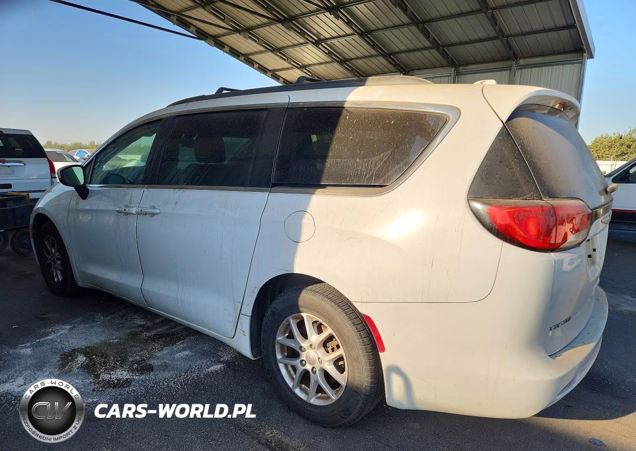2020 Chrysler Voyager Lxi VIN:2C4RC1DG9LR262122 - 2